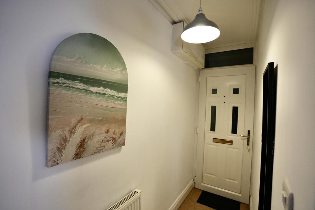 Spacious Two-Bedrooms House, Private Parking, Contractors, Relocators Oxford Luaran gambar