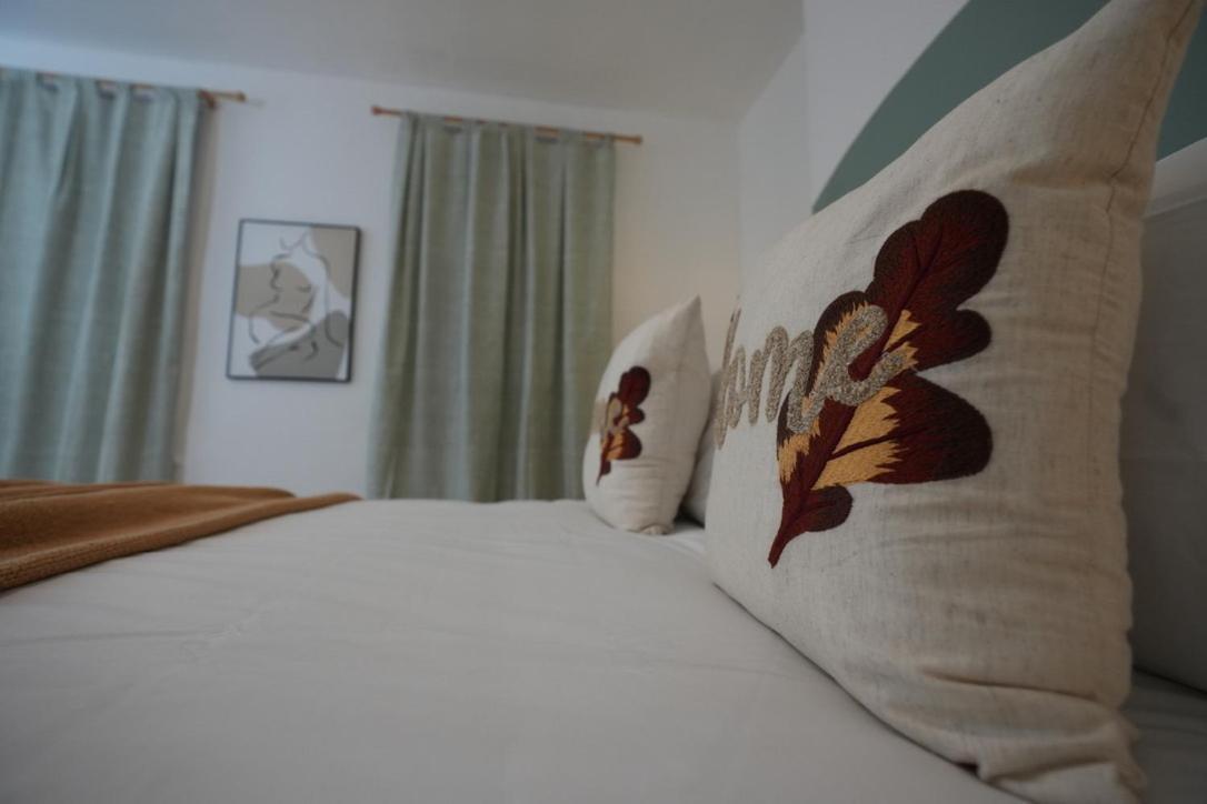 Spacious Two-Bedrooms House, Private Parking, Contractors, Relocators Oxford Luaran gambar